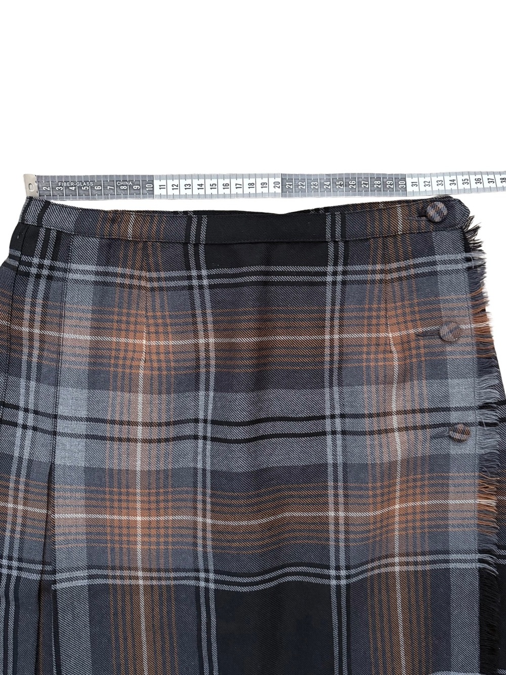Vintage Tartan Plaid Wool Wrap Midi Kilt Skirt Canada Button Neutral Fits Size 6 - Picture 7 of 14